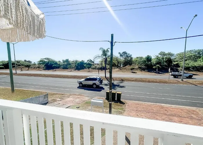 Beach Bungalow Yeppoon